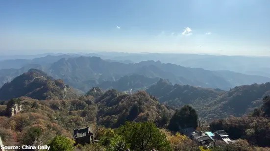 Liangfengjiang-National-Forest-Park