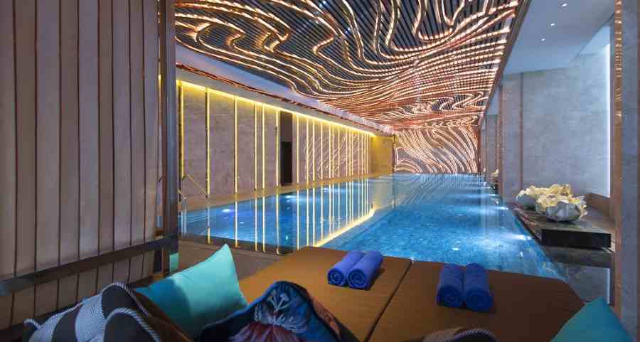 Nanning China Luxury hotel Wanda Vista swimming pool